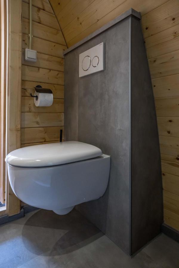 Luxe Woodlodge In Een Prachtige En Bosrijke Omgeving Bornerbroek Luaran gambar